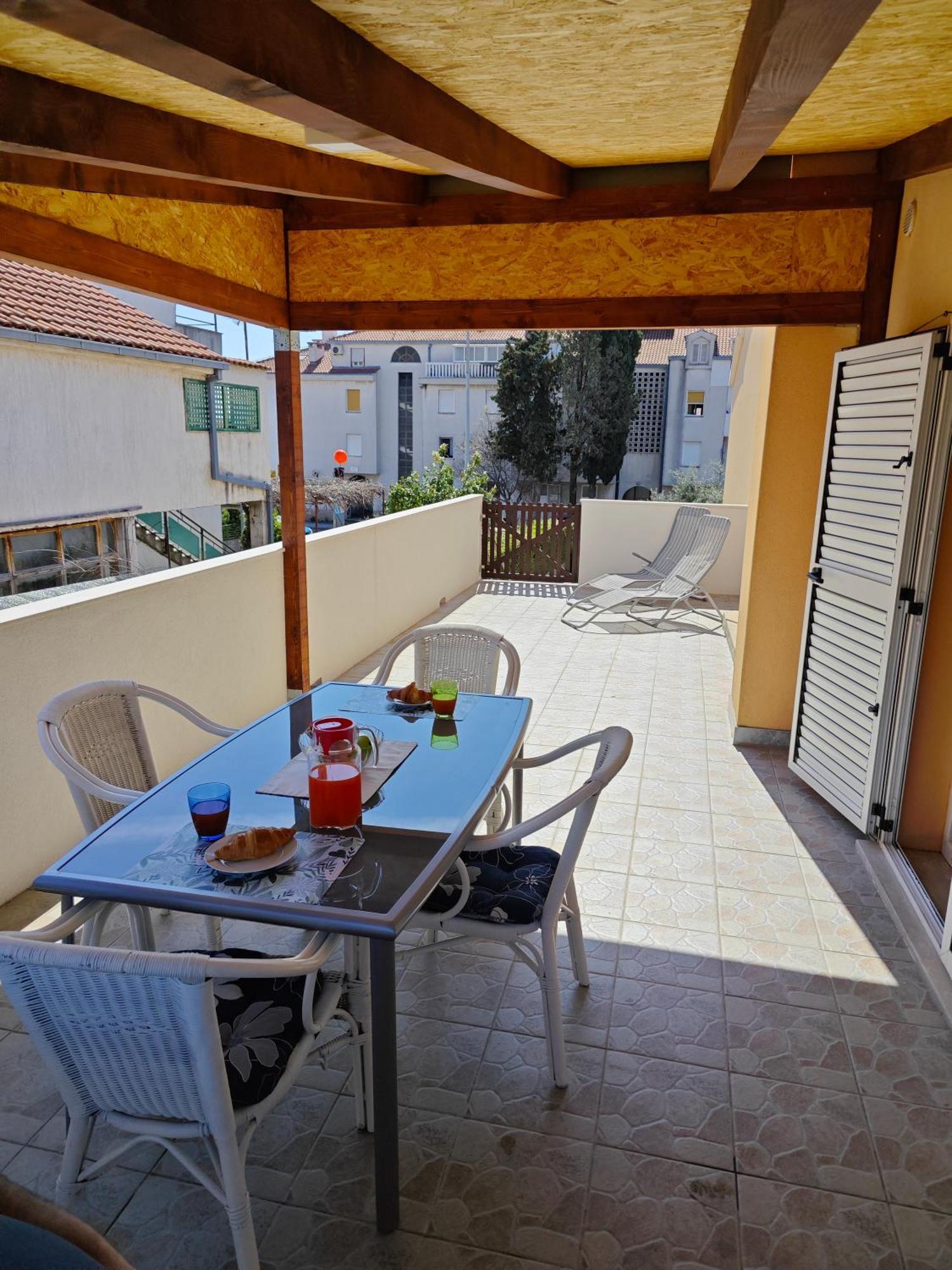 Apartment Paula Kastela Dış mekan fotoğraf